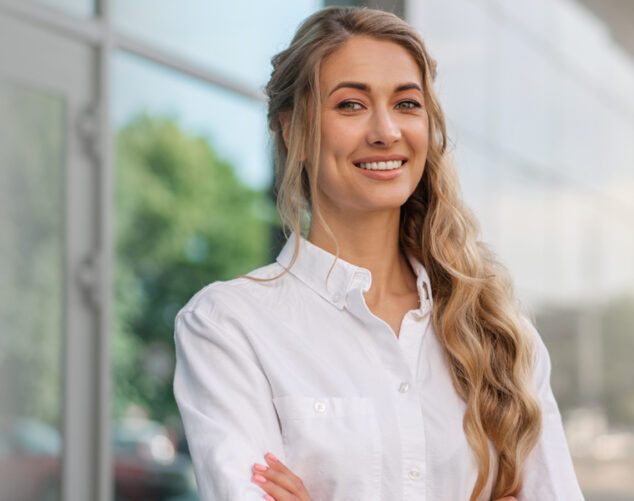 Cosmetic Dental Bonding: Enhancing Your Smile Without Surgery