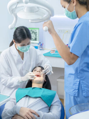 Advancing Patient Care: A Comprehensive Exploration of Technological Innovations in Tooth Extractions